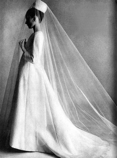 brautkleid audrey hepburn givenchy|hubert de Givenchy wedding dress.